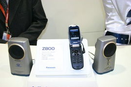 簡約風(fēng)潮初顯 從2004年中國國際通信設(shè)備技術(shù)展看松下新款手機(jī)的設(shè)計美學(xué)